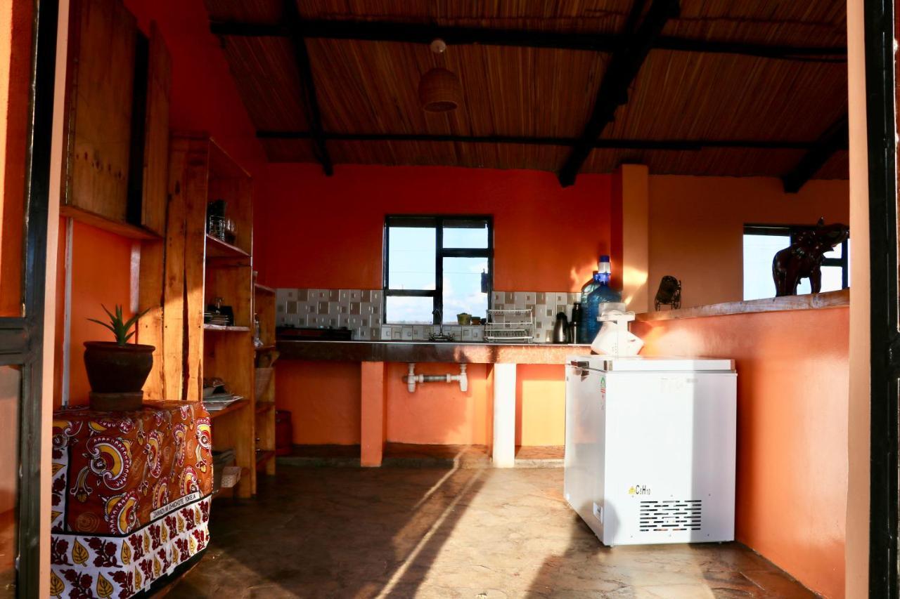 Amboseli Redhouse Apartment Exterior photo