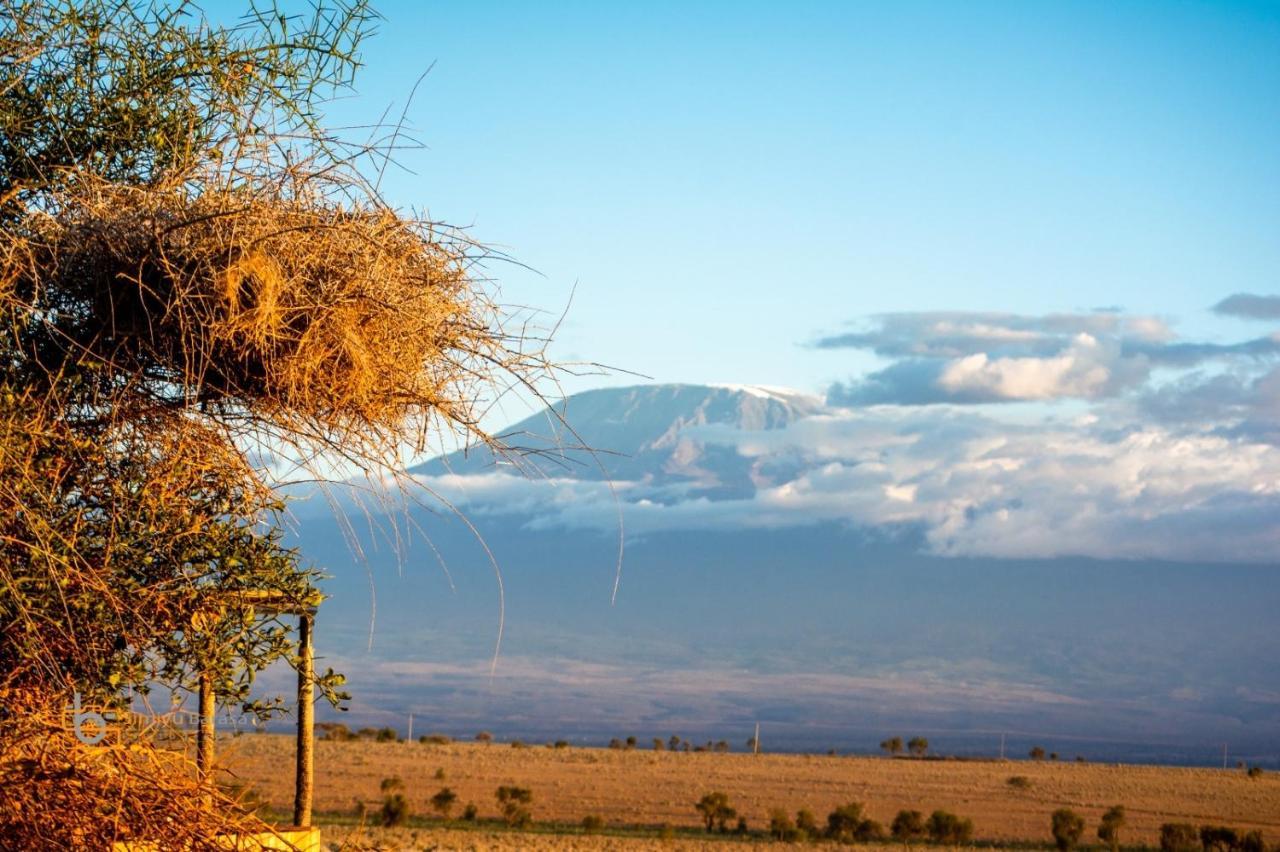 Amboseli Redhouse Apartment Exterior photo